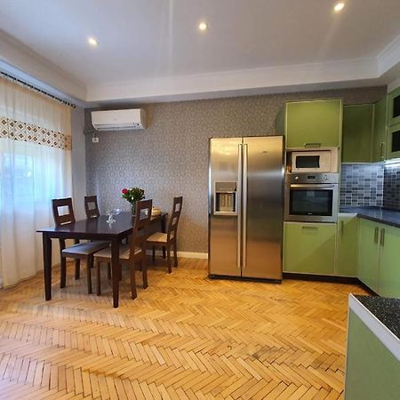 Noemi Apartment Tiranë Eksteriør bilde